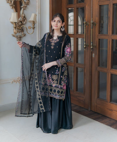 Meer Embroidered3pcs