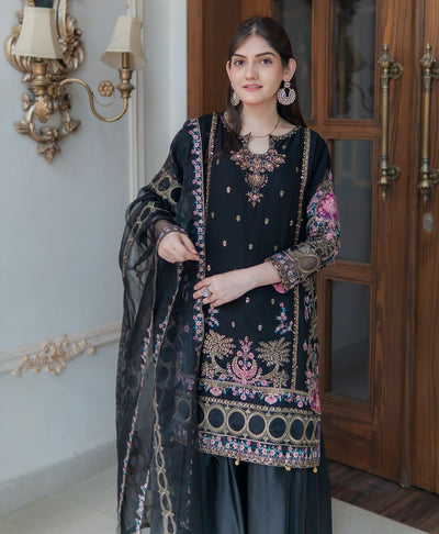 Meer Embroidered3pcs